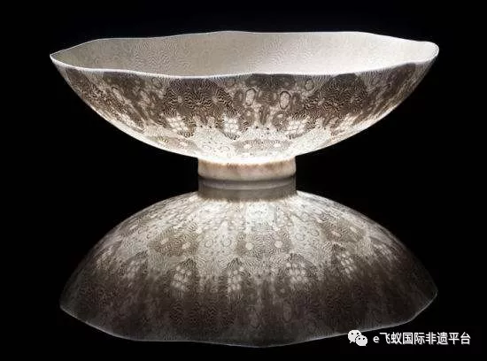 2026年“灰灰”式幸福消费：数据驱动的三大趋势洞察